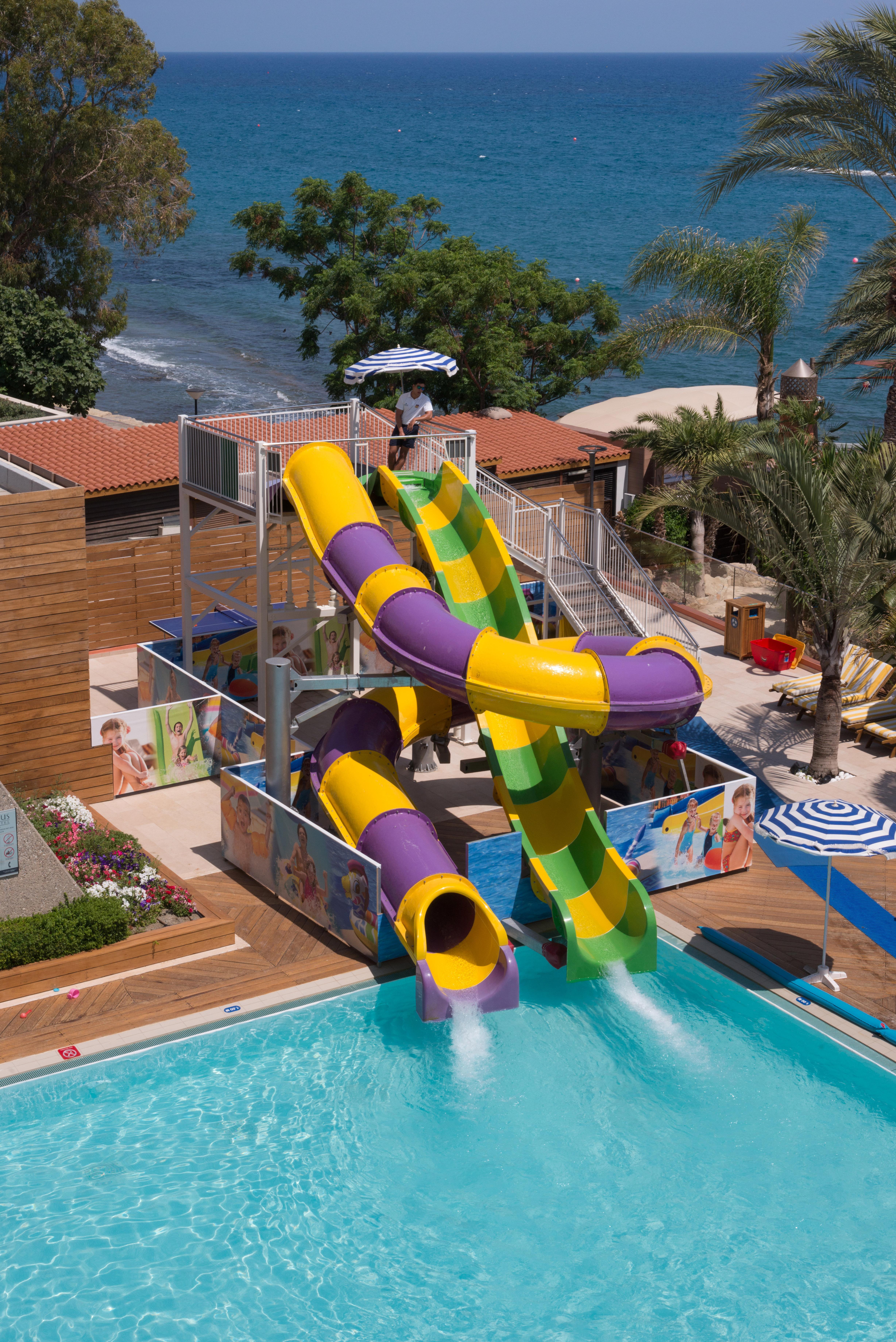아마투스 비치 호텔 리마솔 레메소스 외부 사진 Aqua Park