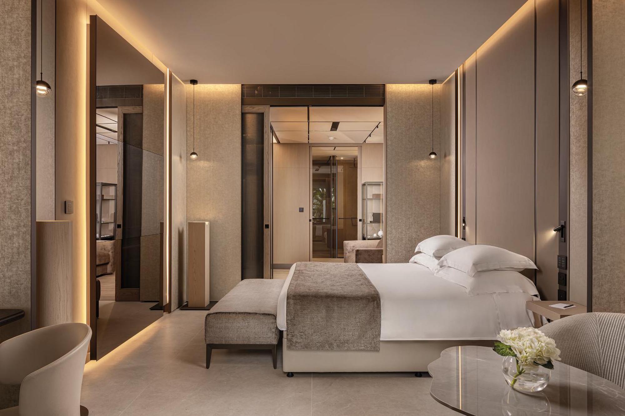 아마투스 비치 호텔 리마솔 레메소스 외부 사진 A bedroom at the hotel
