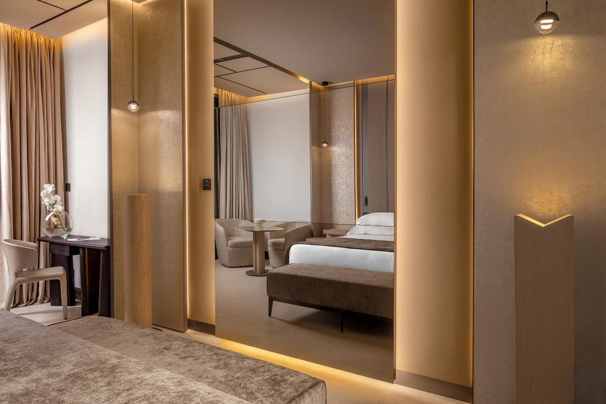 아마투스 비치 호텔 리마솔 레메소스 외부 사진 A suite at the Mandarin Oriental, Munich